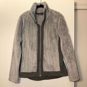 The North Face Women’s Gray Fuzzy Soft Fleece Jacket Size Small EUC